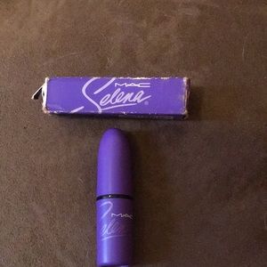 AUTHENTIC MAC SELENA